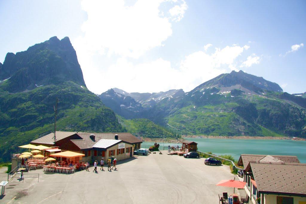 Emosson